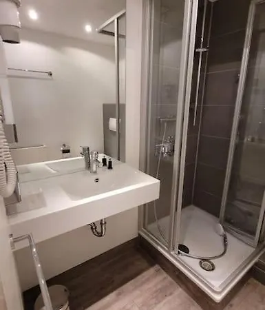In Modern Center Of Appartement