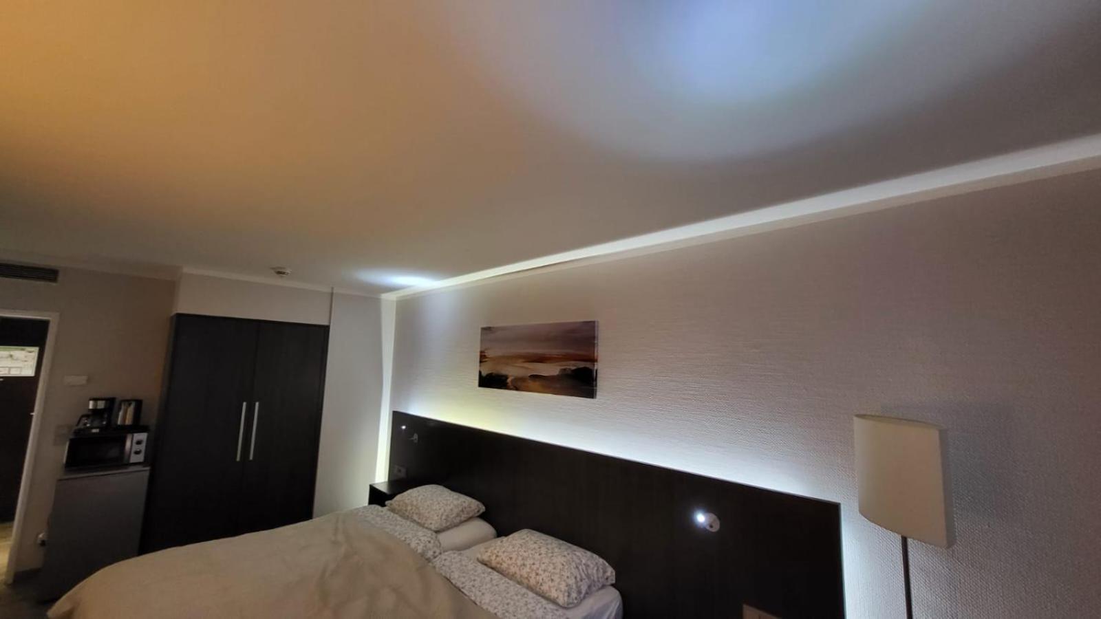 In Modern Center Of Appartement